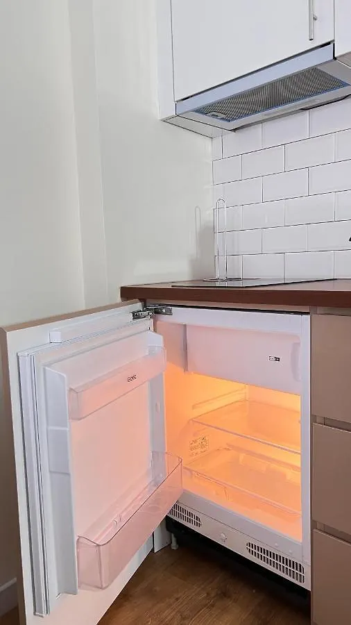 Apartment Апартаменты С Бассейном На Берегу Моря В Батуми